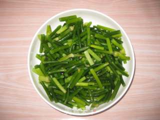 蒜薹炒肉的做法步骤：4