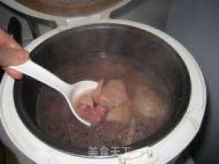 赤小豆粉葛排骨汤的做法步骤：5
