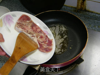 【番茄自制美食】自家的牛排套餐的做法步骤：5