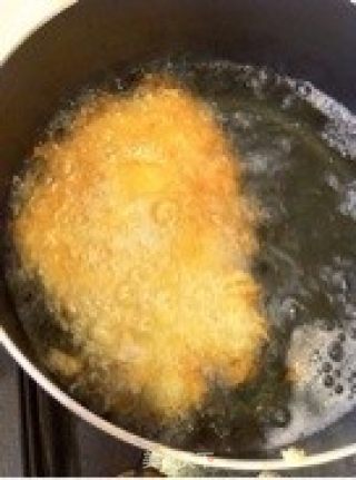 绝对外脆里嫩的炸猪排的做法步骤：6