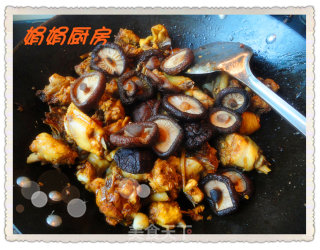 家常美味----香菇红烧鸡块的做法步骤：7