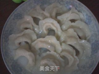 手工北方水饺的做法步骤：4