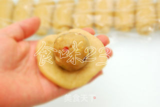 改良自来红月饼的做法步骤：11