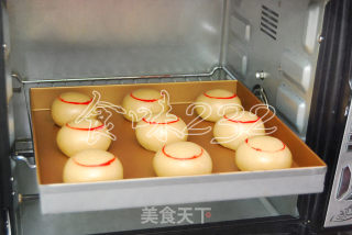 改良自来红月饼的做法步骤：13