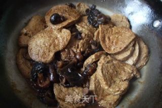 五香素鸡的做法步骤：10