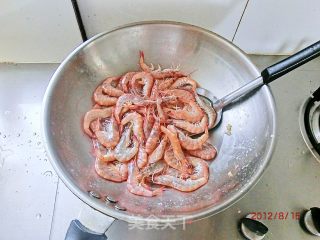 【让美食充满爱】1#爱之形意味——爱心香草香糟虾的做法步骤：6