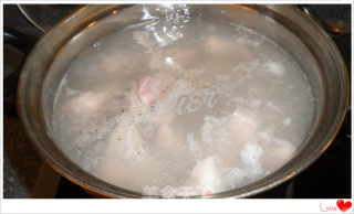 尾骨炖豆角南瓜的做法步骤：2