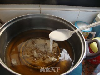 自制爽口的马蹄糕的做法步骤：3