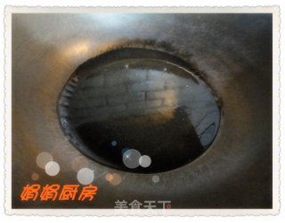 双椒香芹鸡丝！的做法步骤：2