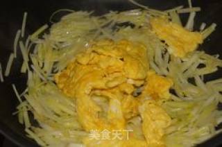 韭黄炒蛋的做法步骤：5