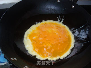 蛋牛炒苦瓜的做法步骤：3