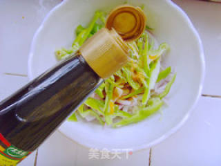 凉拌洋葱的做法步骤：10