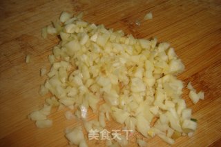 【蒜拌豇豆】多一步，拌出蒜味十足的豇豆的做法步骤：3