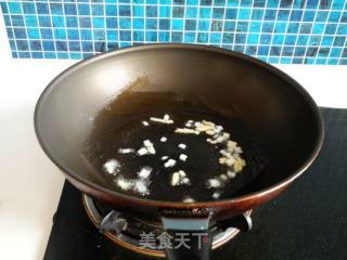 青豆黄瓜炒大虾的做法步骤：6