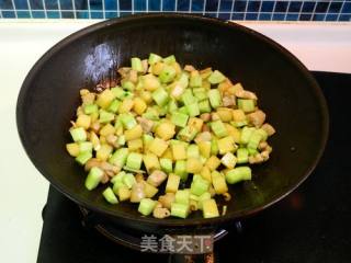 炒三丁的做法步骤：11