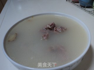 美味排骨汤的做法步骤：3
