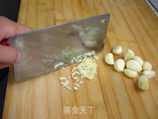 剁椒黄瓜的做法步骤：1