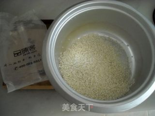 鲫鱼粥的做法步骤：1