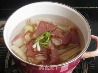 腊肉毛豆炖莲藕的做法步骤：5