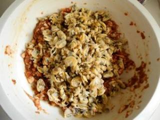 韭菜蛤蜊猪肉水饺的做法步骤：5
