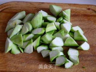 丝瓜大骨汤的做法步骤：3