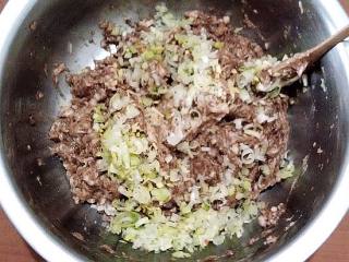 辣猪肉刀豆馅饺子的做法步骤：5