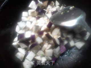 清炒茄丁鸡丝的做法步骤：6