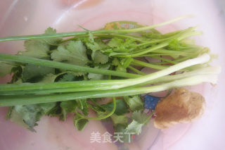 全家都爱---鲫鱼豆腐汤的做法步骤：5