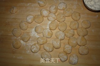 浪漫七夕——彩色玫瑰花卷的做法步骤：10