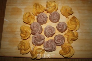 浪漫七夕——彩色玫瑰花卷的做法步骤：18