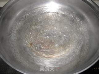 剁椒炒鱿鱼的做法步骤：3