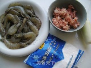 水晶虾饺的做法步骤：1
