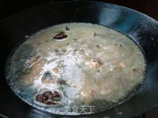 银耳乌鸡汤的做法步骤：7