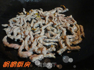 双椒肉丝！～的做法步骤：3