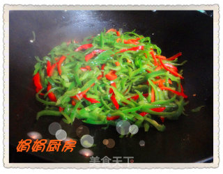 双椒肉丝！～的做法步骤：6