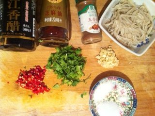 金针菇拌黄瓜(减肥菜)的做法步骤：3