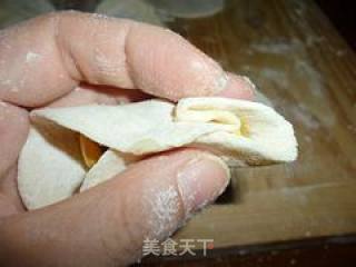 甜玉米香菇瘦肉饺（含包饺子的步骤）的做法步骤：11