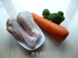 蜜汁鸡腿饭的做法步骤：1