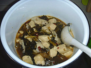 酸菜鱼（附鱼肉滑嫩小窍门）的做法步骤：8