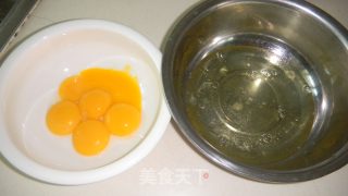 红茶戚风蛋糕的做法步骤：2