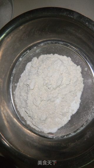 红茶戚风蛋糕的做法步骤：3