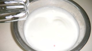 红茶戚风蛋糕的做法步骤：13