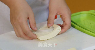 七夕爱心餐-心形酿豆腐的做法步骤：1