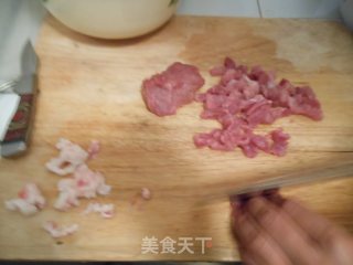 香辣花生牛肉酱的做法步骤：1