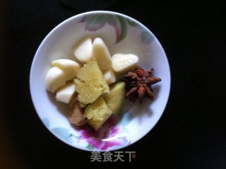 黄豆焖猪蹄的做法步骤：5