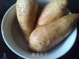 微波炉蒸薯的做法步骤：4
