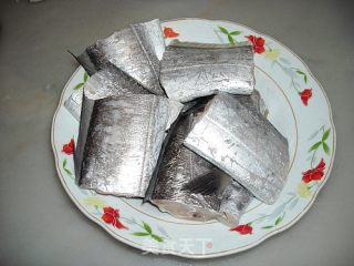 红烧带鱼的做法步骤：2