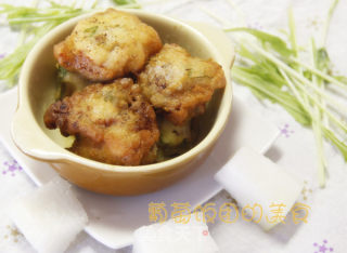 油炸但不油腻，夏天的好选择---里脊冬瓜色拉卷的做法步骤：16
