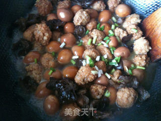 卤蛋烧肉丸的做法步骤：14