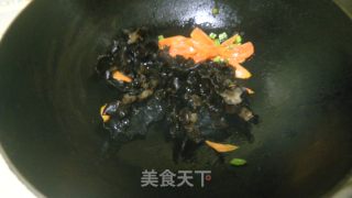 木耳炒山药的做法步骤：4